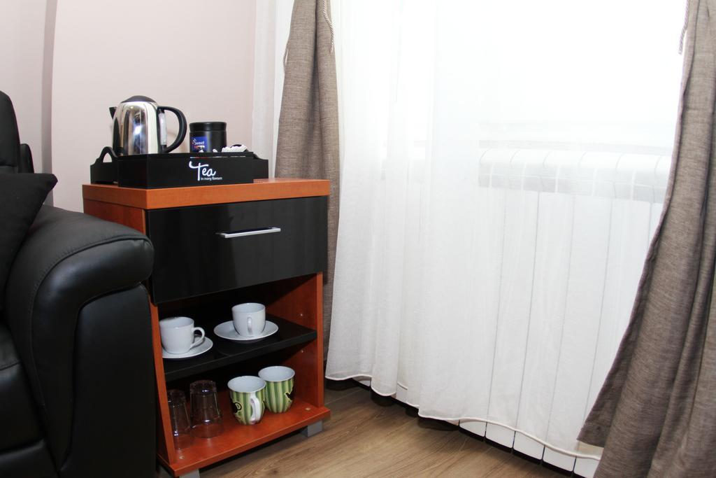 Gala Luxury Suites Belgrade Bilik gambar