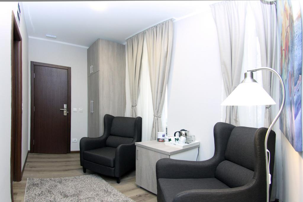 Gala Luxury Suites Belgrade Bilik gambar