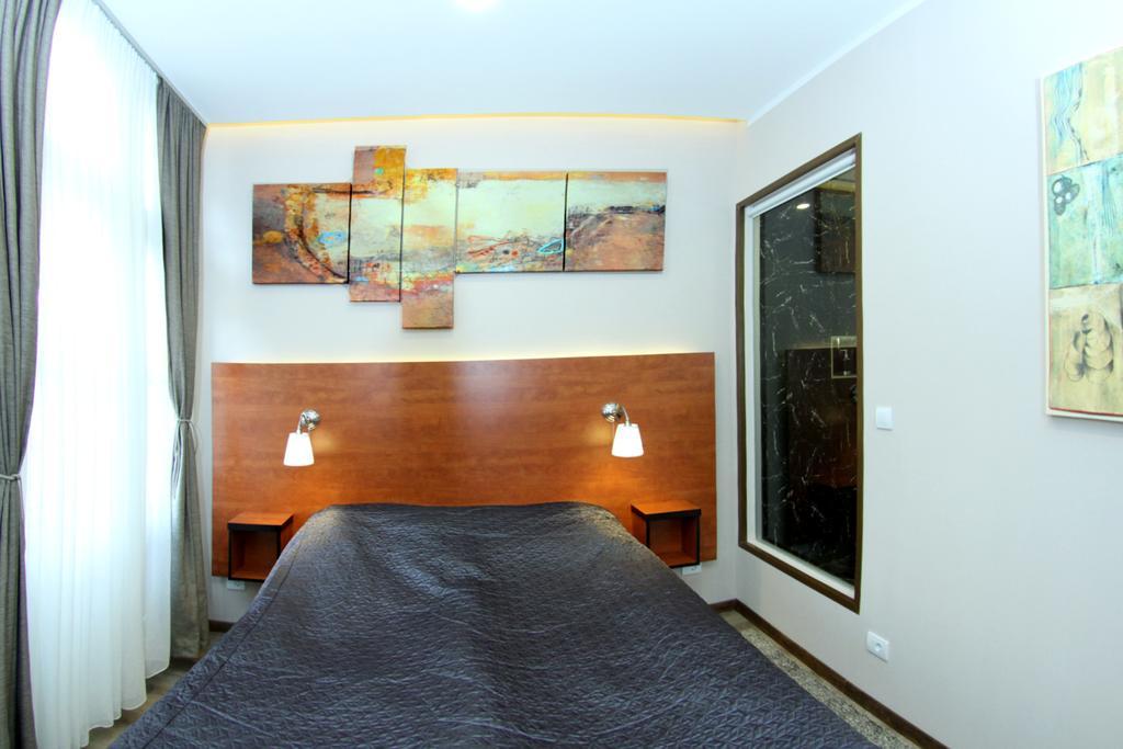 Gala Luxury Suites Belgrade Bilik gambar