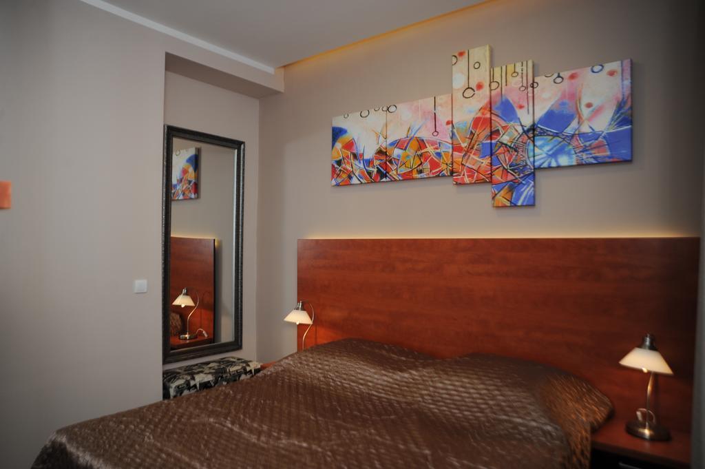 Gala Luxury Suites Belgrade Bilik gambar